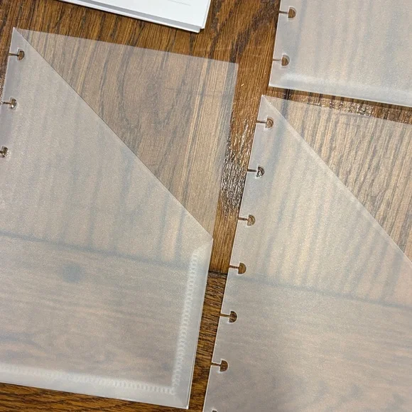 Cloth and Paper Bundle - Picture 2 of 7